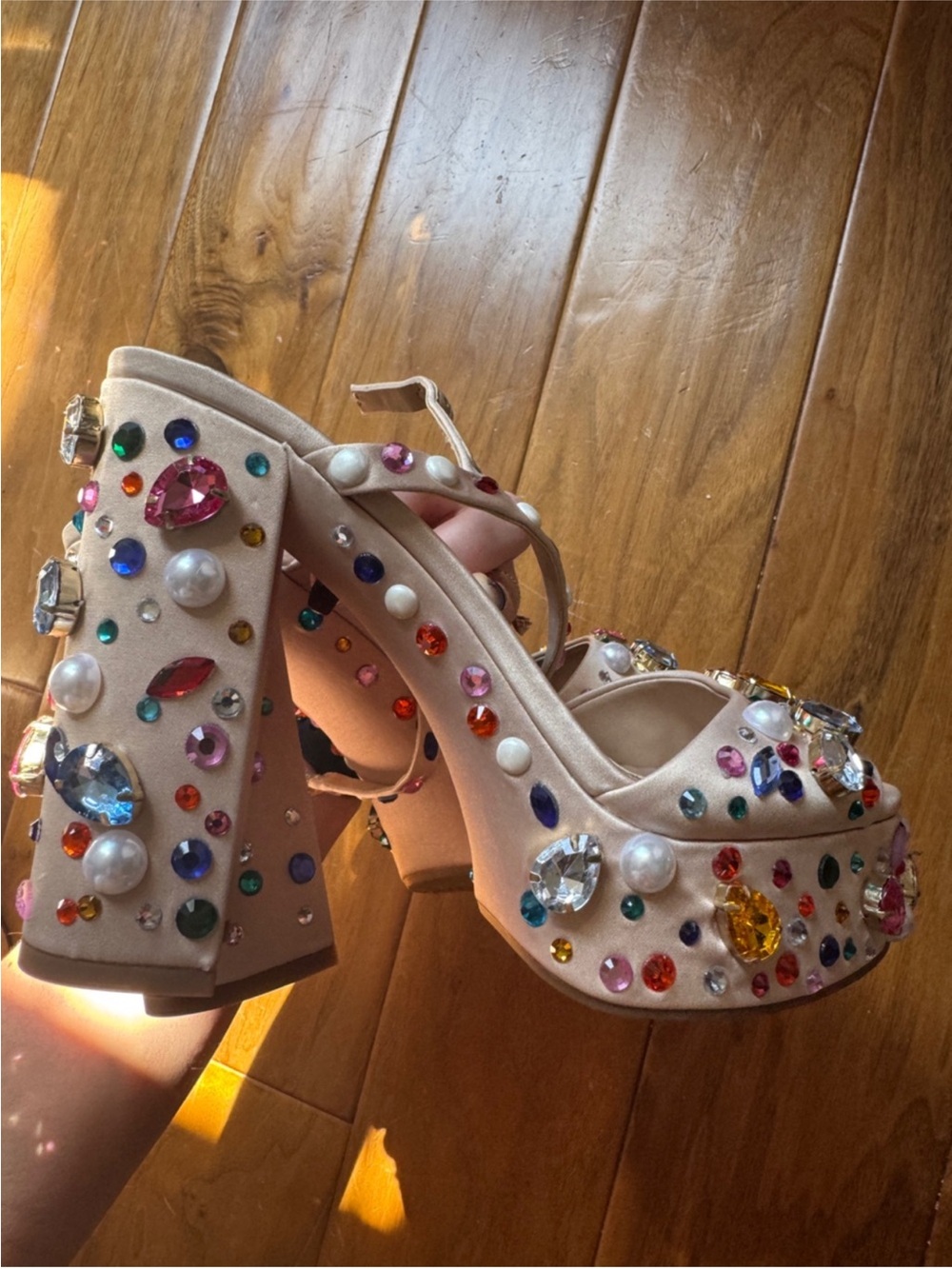 NWT Gianni Bini Calvan Jewel Ornamented Platform Dress Sandals Sz 6,5 - Picture 7 of 7